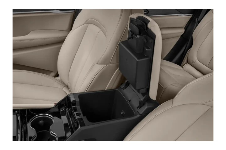 2023 Grand Cherokee Limited image 10