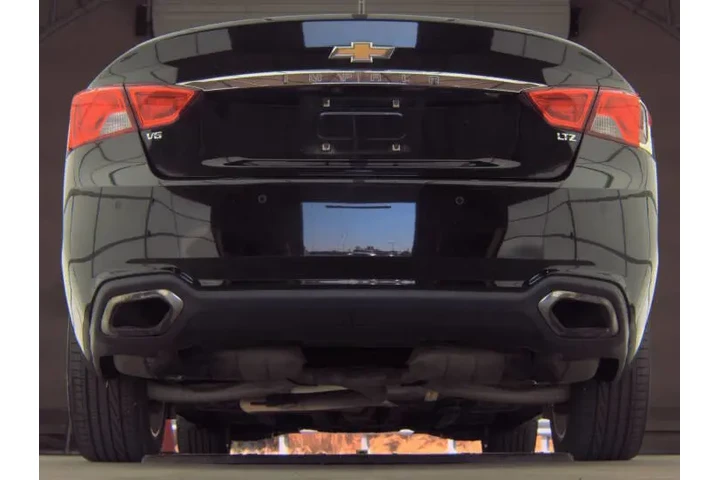 2016 Impala LTZ image 3