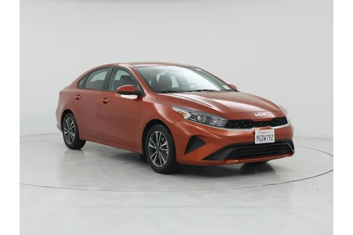 $18998 : Kia Forte 2023 LXS 4dr Sedan image 1