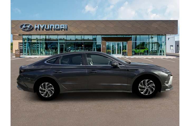 $28988 : Hyundai SONATA Hybrid 2026 B image 9