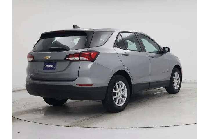 $21998 : Chevrolet Equinox 2024 LS 4d image 8