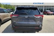 $30999 : Toyota RAV4 2022 XLE 4dr SUV thumbnail