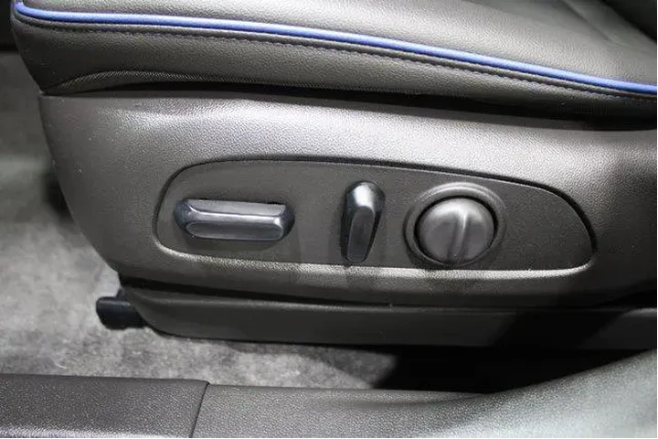 $26982 : Buick Envista 2024 Sport Tou image 4