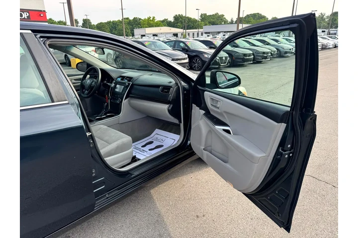 $7980 : 2017 Camry 4dr Sedan LE Auto image 8