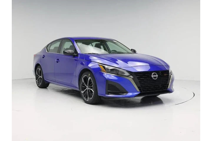 $23998 : Nissan Altima 2025 2.5 SR 4d image 1