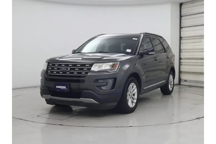 $17998 : Ford Explorer 2017 XLT 4dr S image 4