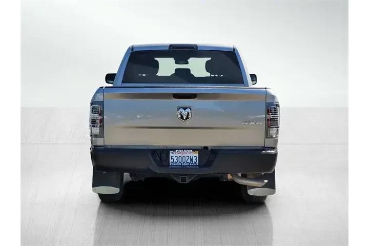 $28889 : Ram 1500 Classic 2023 4x4 Tr image 5