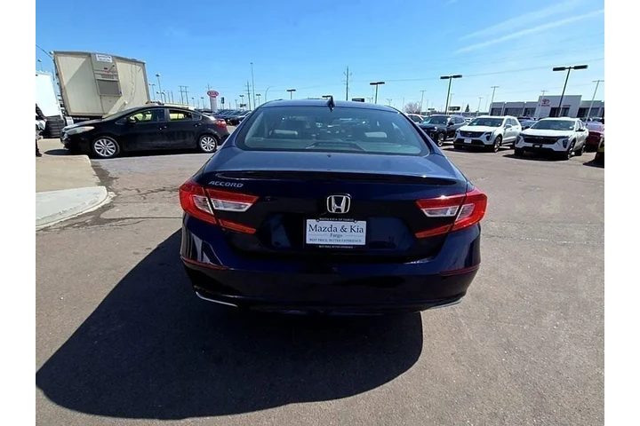 $17994 : 2019 Accord EX-L image 6