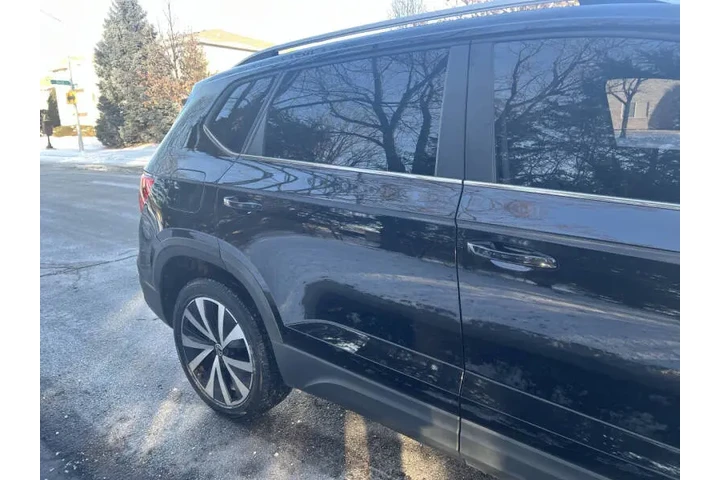 $15997 : 2022 Taos SE image 6