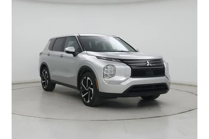 $25998 : Mitsubishi Outlander 2022 AW image 1