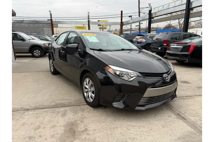 $14359 : 2015 Corolla LE Plus CVT image 9
