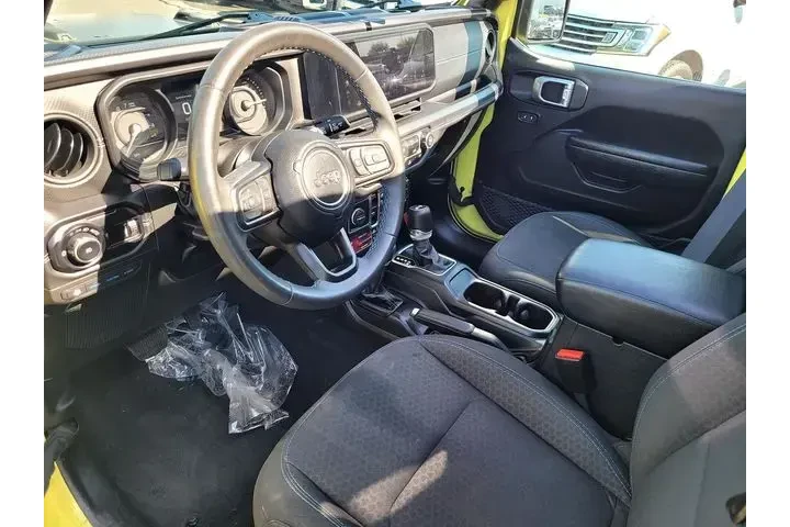 $38888 : Jeep Wrangler 2024 4x4 Rubic image 10