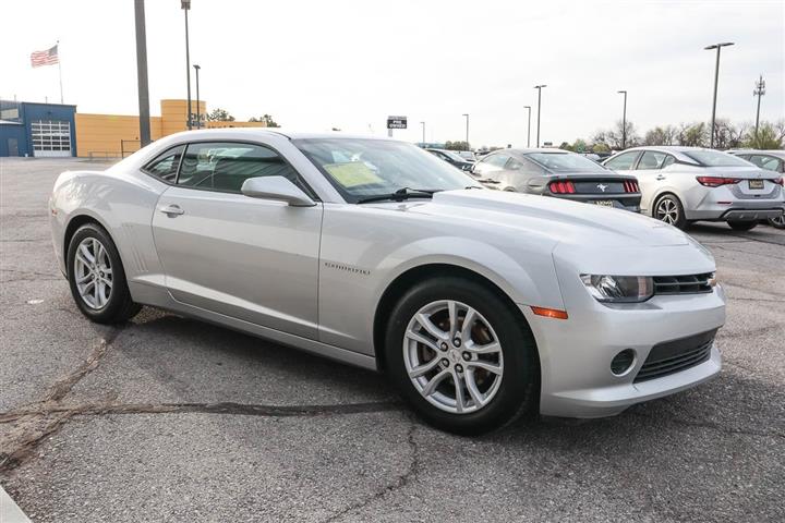 $15949 : 2015 Camaro LS image 3