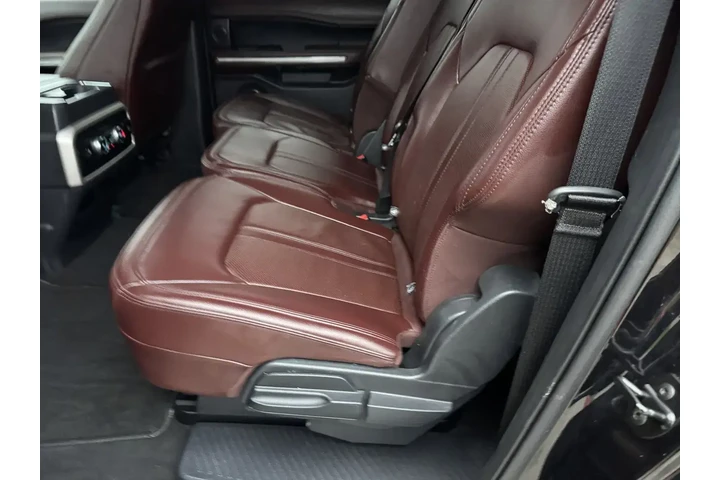 $39776 : Ford Expedition MAX 2023 4x4 image 8