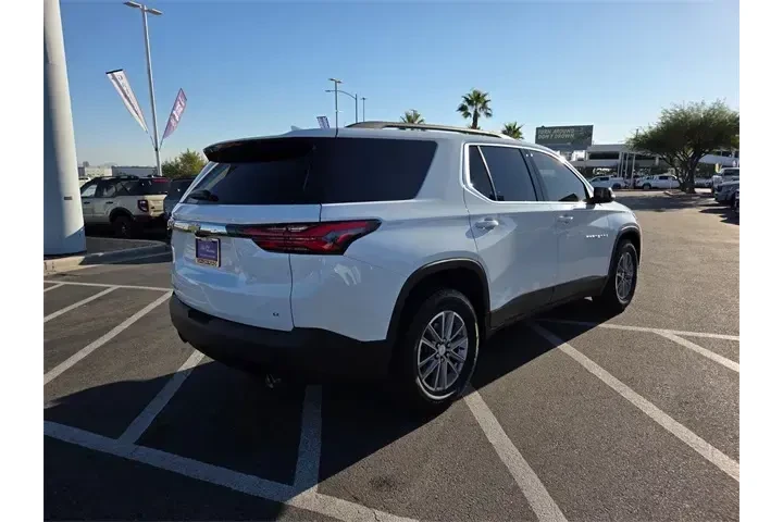 $32777 : Chevrolet Traverse 2023 4x4 image 8