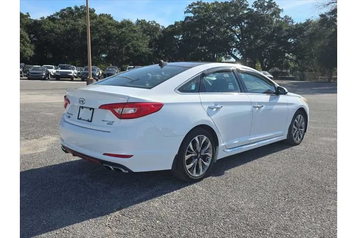$10987 : Hyundai SONATA 2015 image 7