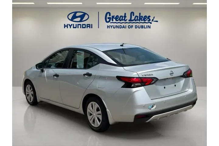 $11366 : Nissan Versa 2020 S 4dr Seda image 3