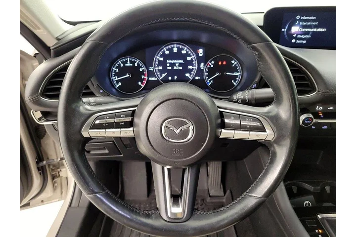 $23998 : Mazda Mazda3 Sedan 2023 2.5 image 10