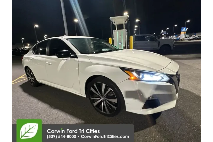 $13989 : Nissan Altima 2019 2.5 SR 4d image 7