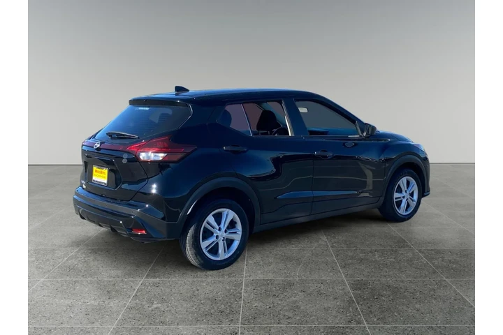 $23048 : Nissan Kicks 2024 S 4dr Cros image 5