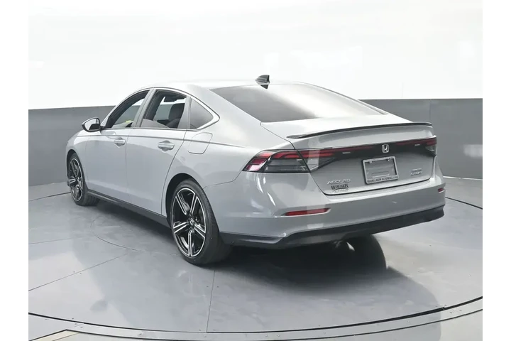 $27000 : Honda Accord Hybrid 2024 Spo image 4