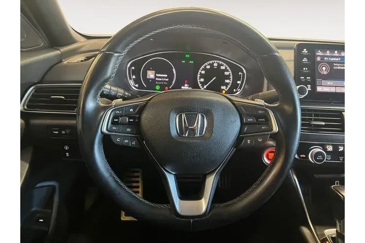 $18700 : Honda Accord 2018 Sport 4dr image 2