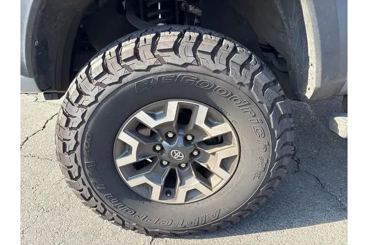 $35995 : Toyota Tacoma 2021 4x2 TRD O image 9