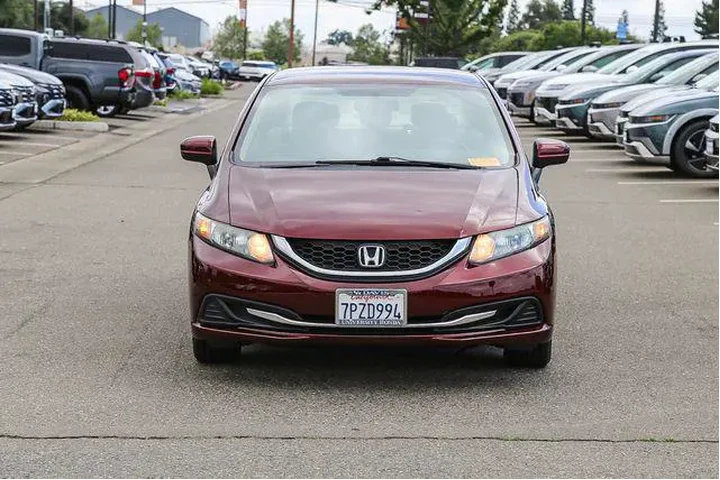 $13991 : Honda Civic 2015 LX 4dr Seda image 7