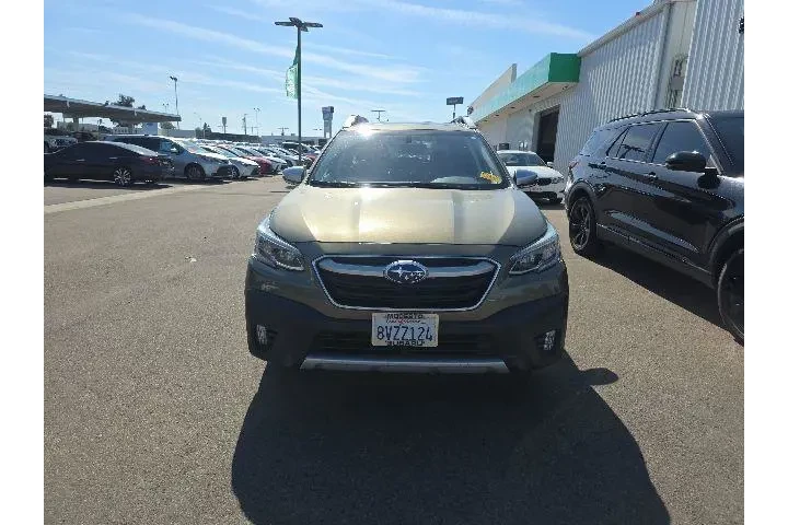 $24900 : Subaru Outback 2021 AWD Tour image 2