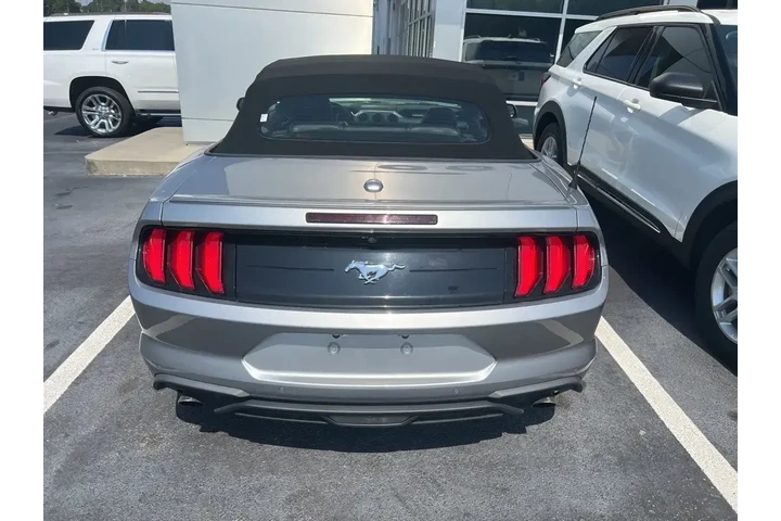 $24490 : Ford Mustang 2022 EcoBoost P image 4