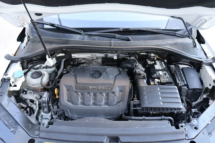 $14995 : 2020 Tiguan SE image 1