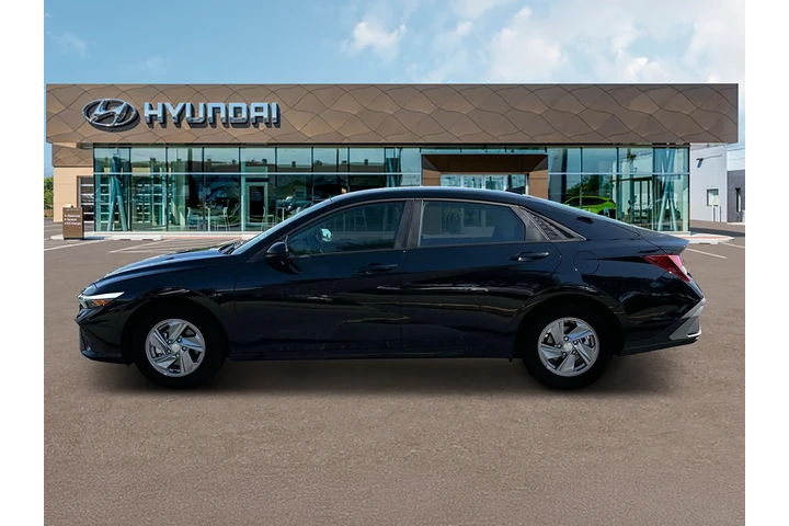 $18492 : Hyundai ELANTRA 2025 SE 4dr image 3