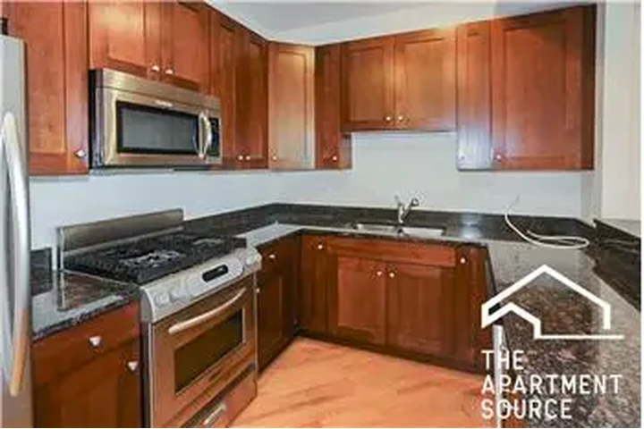 $4895 : Rental property with 3 bedro image 4