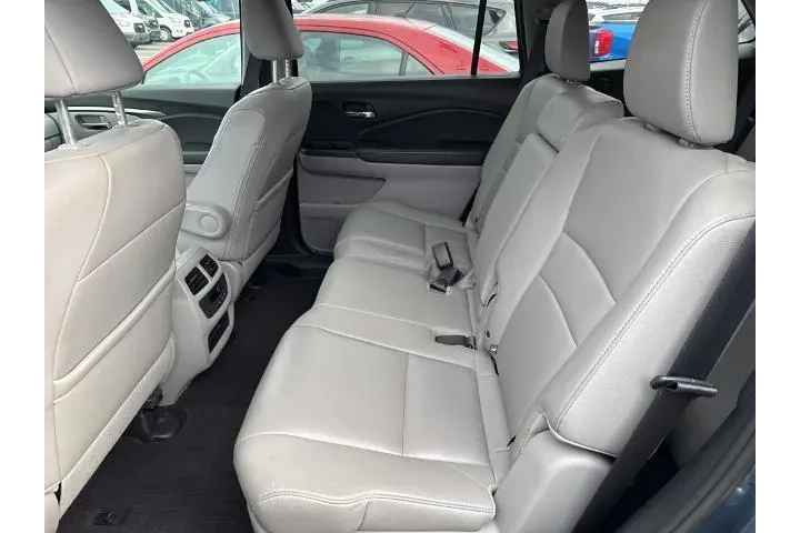 $13948 : Honda Pilot 2016 AWD EX-L 4d image 7