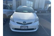 $9950 : Toyota Prius v 2014 Five 4dr thumbnail