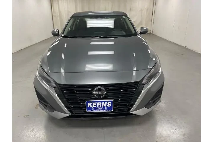$17781 : Nissan Altima 2023 2.5 SV 4d image 7