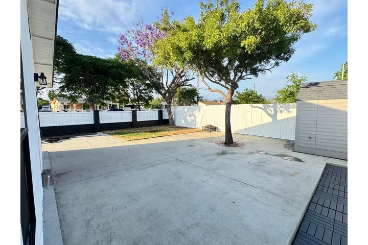 $1400 : For Rent North Hollywood image 8