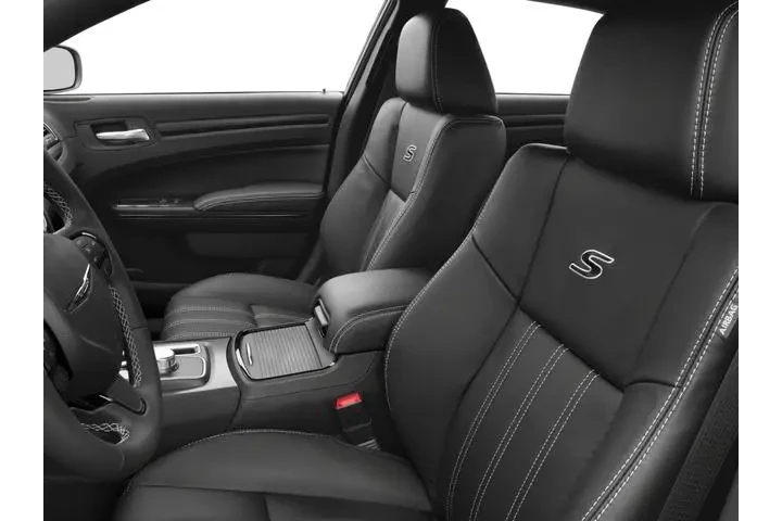 $16950 : Chrysler 300 2018 AWD S 4dr image 9