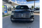2017 Navigator Select 4WD thumbnail