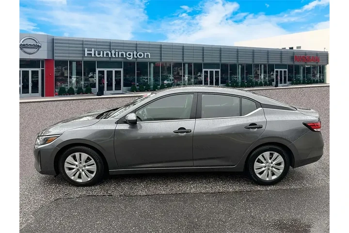 $17222 : Nissan Sentra 2025 S 4dr Sed image 9