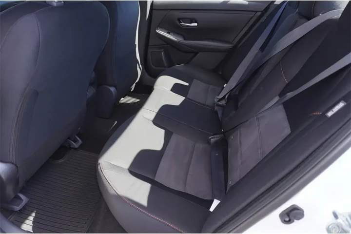 $21235 : Nissan Sentra 2025 SR 4dr Se image 10