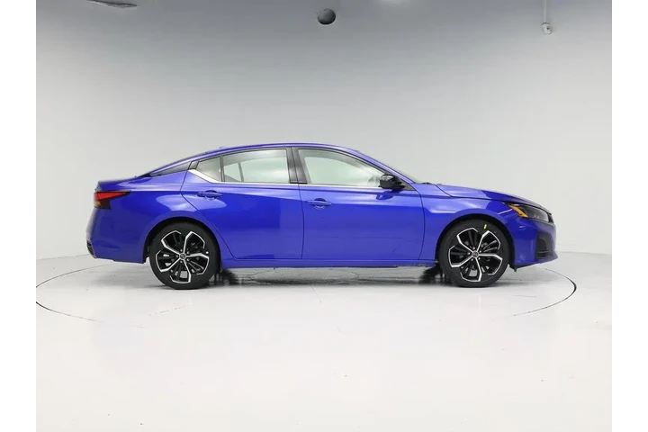 $23998 : Nissan Altima 2025 2.5 SR 4d image 7