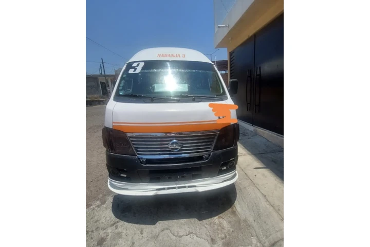 $160 : Vendo urvan 2010 image 6