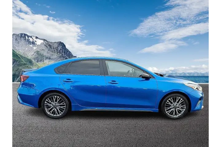 $18497 : Kia Forte 2024 GT-Line 4dr S image 7