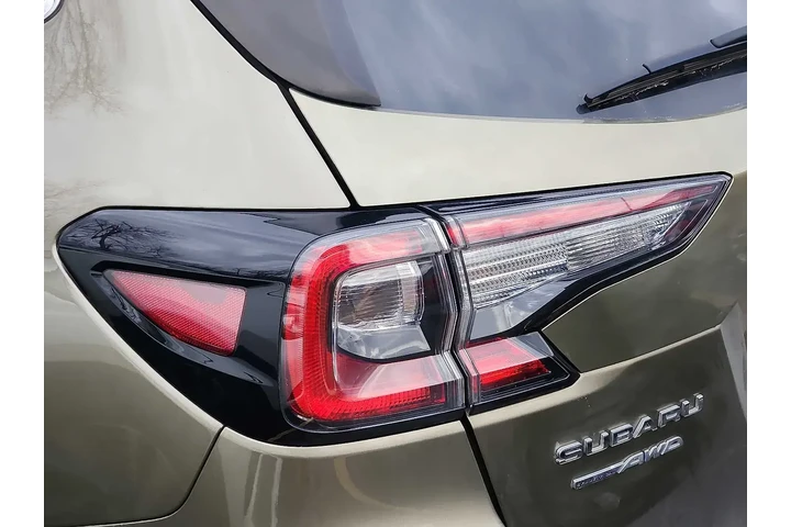 $24499 : Subaru Outback 2022 AWD Limi image 9