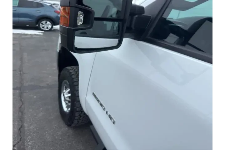 $26995 : Chevrolet Silverado 2500HD 2 image 5