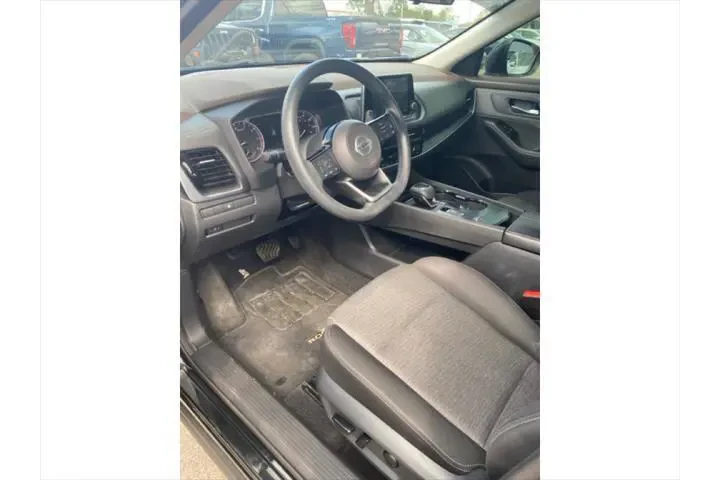 $14995 : Nissan Rogue 2021 SV 4dr Cro image 10