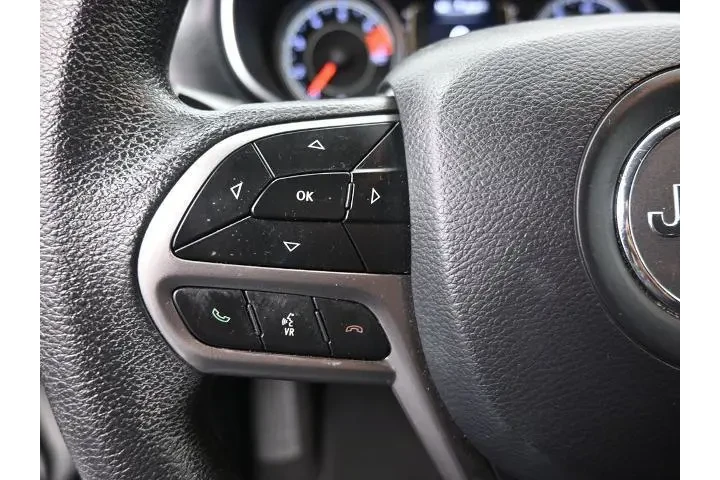 $12991 : Jeep Cherokee 2019 4x4 Latit image 7
