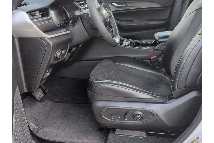 $34489 : Jeep Grand Cherokee L 2023 4 image 10