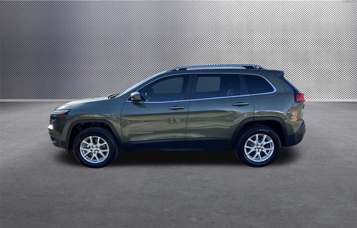 $15207 : 2018 Cherokee Latitude Plus image 4